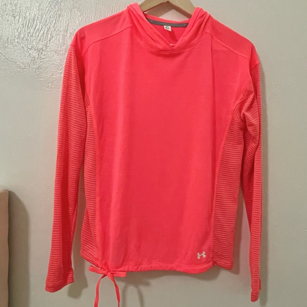 Under Armour Heat Gear long sleeve shirt size XS
